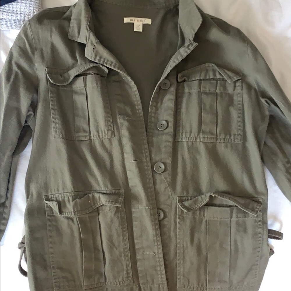 Bomber jacket